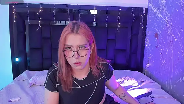 JanneBlossom  online show from 19, 12, 2025