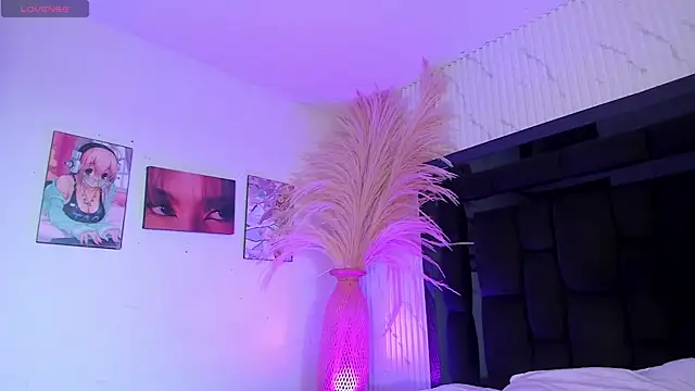 JanneBlossom  online show from 17, 7, 2026