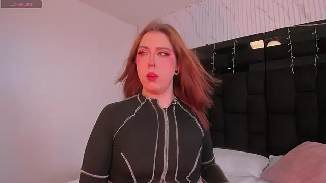 JanneBlossom  online show from 18, 2, 2026