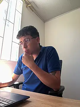 Snapshot of Sam_Rush chatting on 11, 6, 2026 Sam Rush online show from 11, 6, 2026