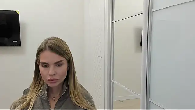 LinaBey online show from 30, 10, 2025