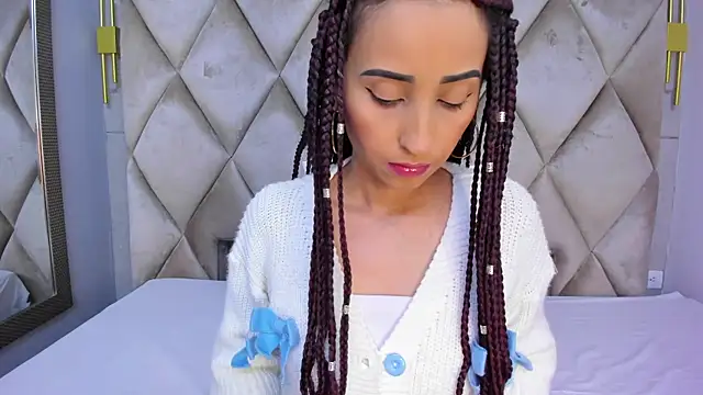 violett rabbit  online show from 20, 3, 2026