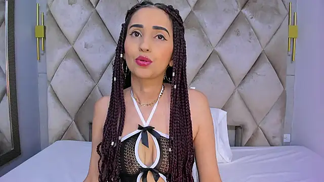 violett rabbit  online show from 24, 3, 2026