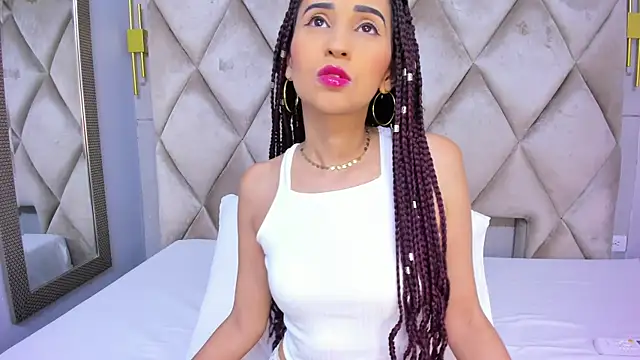 violett rabbit  online show from 16, 4, 2026