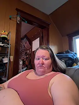 Snapshot of cuteandsassy85 chatting on 26, 10, 2025 cuteandsassy85 online show from 26, 10, 2025