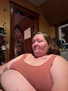 Snapshot of cuteandsassy85 chatting on 26, 10, 2025 cuteandsassy85 online show from 26, 10, 2025