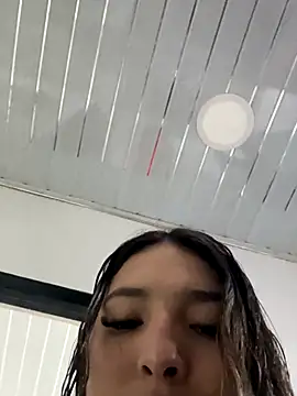 Hot2gether69 online show from 29, 10, 2025