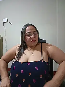 Snapshot of Angie_milf50 chatting on 1, 8, 2026 Angie milf50 online show from 1, 8, 2026