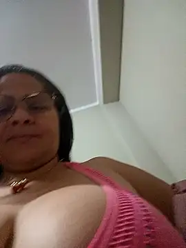 Snapshot of Angie_milf50 chatting on 1, 5, 2026 Angie milf50 online show from 1, 5, 2026