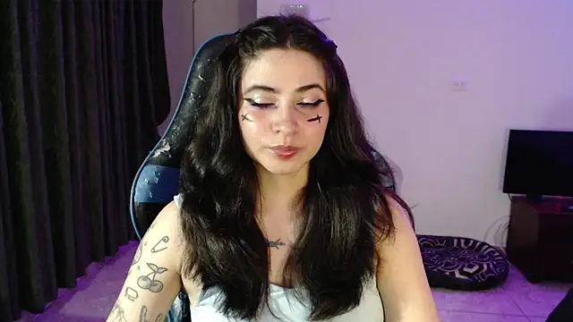 Snapshot of Annagoth_ chatting on 23, 6, 2026 Annagoth online show from 23, 6, 2026