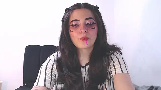 Snapshot of Annagoth_ chatting on 28, 6, 2026 Annagoth online show from 28, 6, 2026
