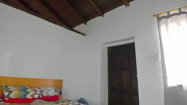 Keniia rizz online show from 10, 3, 2026