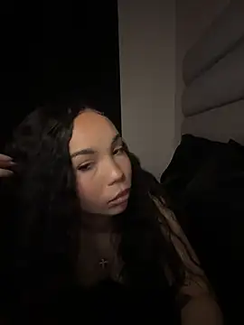 nikkiloveee online show from 8, 2, 2026