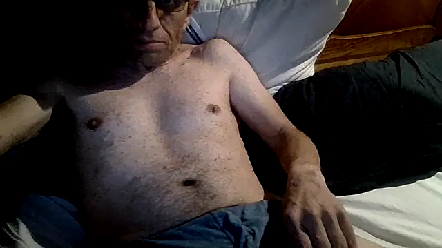 Snapshot of mecchauddu60 chatting on 26, 10, 2025 mecchauddu60 online show from 26, 10, 2025