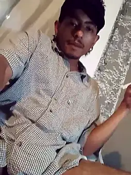 SkinniYamo online show from 20, 3, 2026