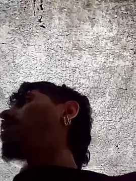 SkinniYamo online show from 22, 3, 2026