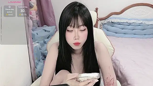 Vivian-88 online show from 24, 4, 2026