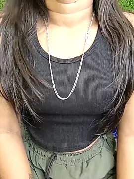 Sexy-suhana- online show from 4, 3, 2026