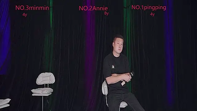 Snapshot of forever_003 chatting on 29, 10, 2025 forever 003 online show from 29, 10, 2025