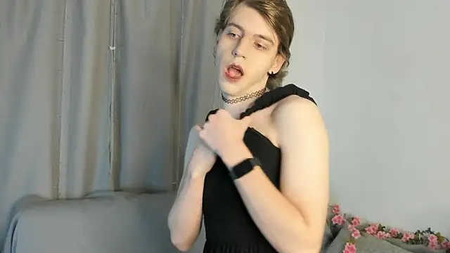 Snapshot of AvenGlow chatting on 27, 2, 2026 AvenGlow online show from 27, 2, 2026