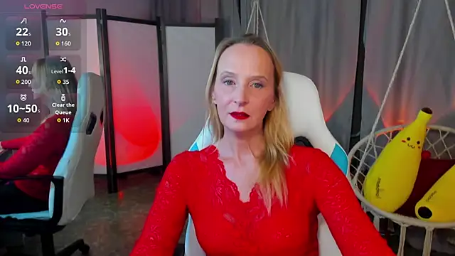 ScarlettPalmer online show from 28, 11, 2025