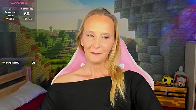 ScarlettPalmer online show from 3, 12, 2025