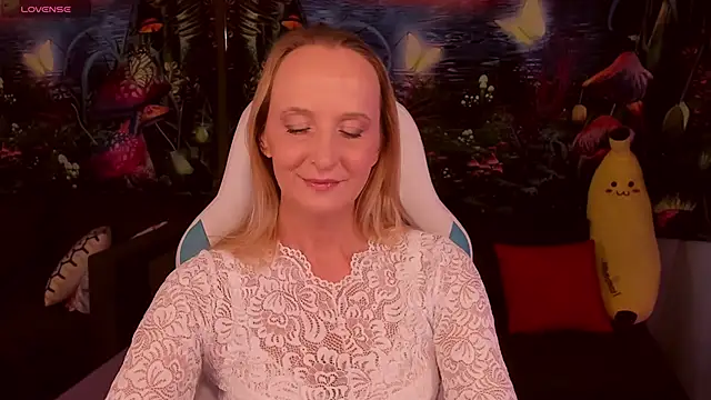 ScarlettPalmer online show from 21, 12, 2025