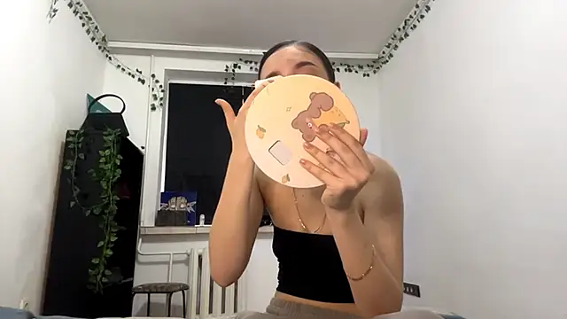 Snapshot of LilithFlamey chatting on 28, 10, 2025 LilithFlamey online show from 28, 10, 2025