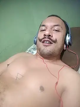 Snapshot of pedrotoyboy chatting on 5, 8, 2026 pedrotoyboy online show from 5, 8, 2026