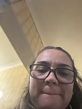 Snapshot of lilMissMarli chatting on 10, 2, 2026 lilMissMarli online show from 10, 2, 2026