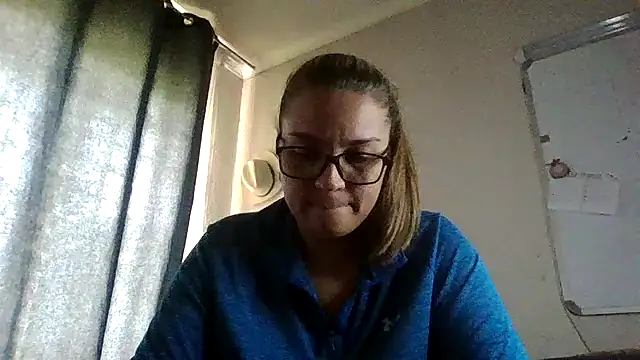 Snapshot of lilMissMarli chatting on 1, 2, 2026 lilMissMarli online show from 1, 2, 2026