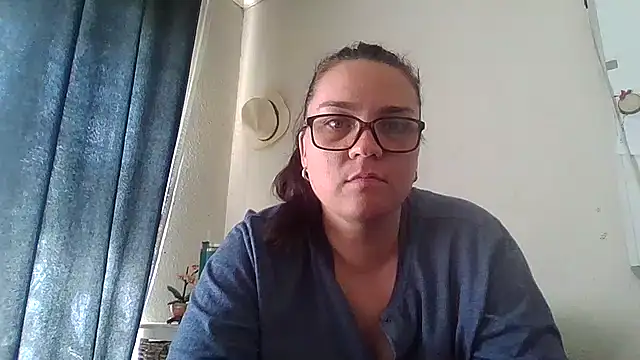 Snapshot of lilMissMarli chatting on 16, 4, 2026 lilMissMarli online show from 16, 4, 2026