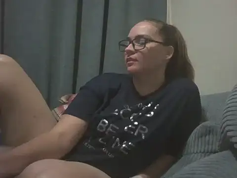 Snapshot of lilMissMarli chatting on 26, 11, 2025 lilMissMarli online show from 26, 11, 2025