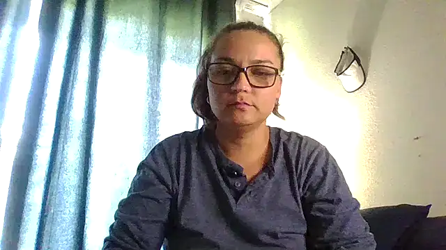 Snapshot of lilMissMarli chatting on 9, 1, 2026 lilMissMarli online show from 9, 1, 2026