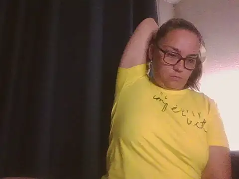 Snapshot of lilMissMarli chatting on 11, 1, 2026 lilMissMarli online show from 11, 1, 2026