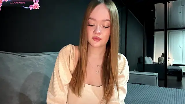 SecretGerl baby2007 online show from 13, 1, 2026