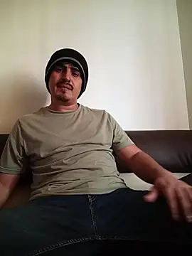 Snapshot of arescloudxxx chatting on 30, 10, 2025 arescloudxxx online show from 30, 10, 2025