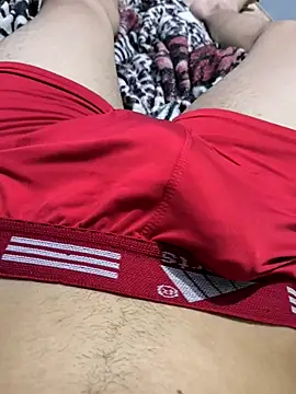 Renatomendes07H online show from 4, 12, 2025