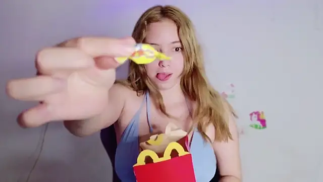 Snapshot of Natalia_alian chatting on 1, 11, 2025 Natalia alian online show from 1, 11, 2025