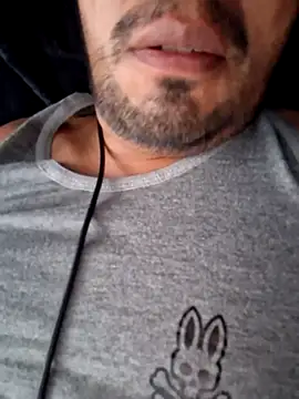 Snapshot of sanz957 chatting on 13, 4, 2026 sanz957 online show from 13, 4, 2026