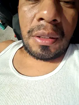 Snapshot of sanz957 chatting on 4, 3, 2026 sanz957 online show from 4, 3, 2026