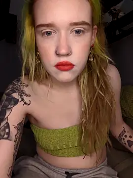 mattiethebaddieee online show from 22, 12, 2025