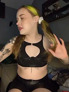 mattiethebaddieee online show from 9, 1, 2026