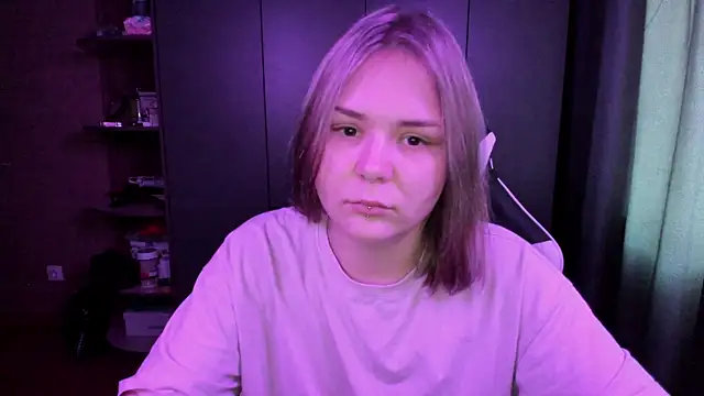 sophia lix online show from 17, 11, 2025