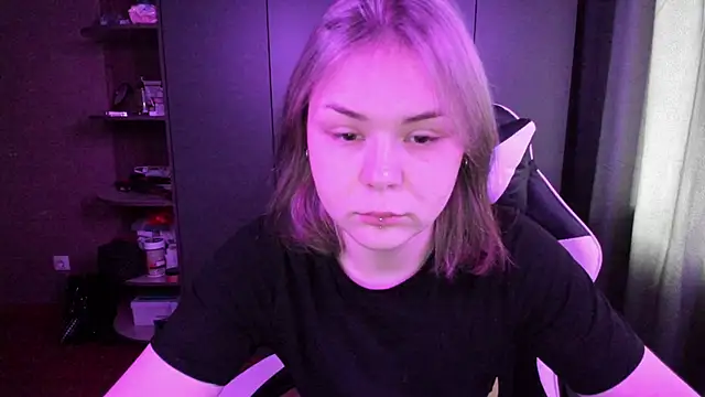 sophia lix online show from 16, 11, 2025