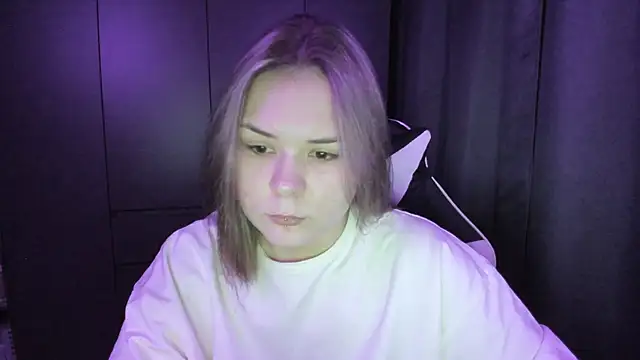 sophia lix online show from 20, 12, 2025