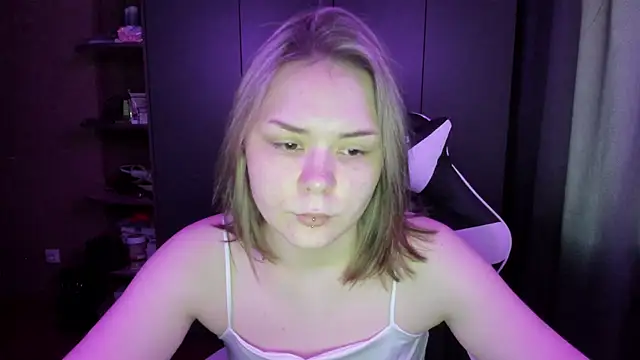 sophia lix online show from 19, 11, 2025