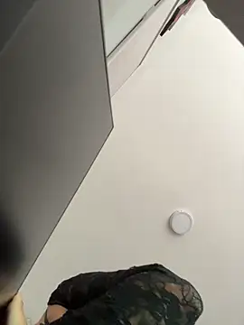 SugarTroubl33 online show from 13, 1, 2026