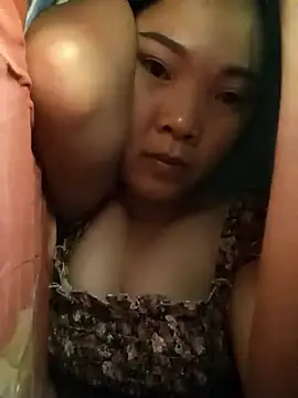 Snapshot of Lovebaby-love chatting on 28, 10, 2025 Lovebaby-love online show from 28, 10, 2025