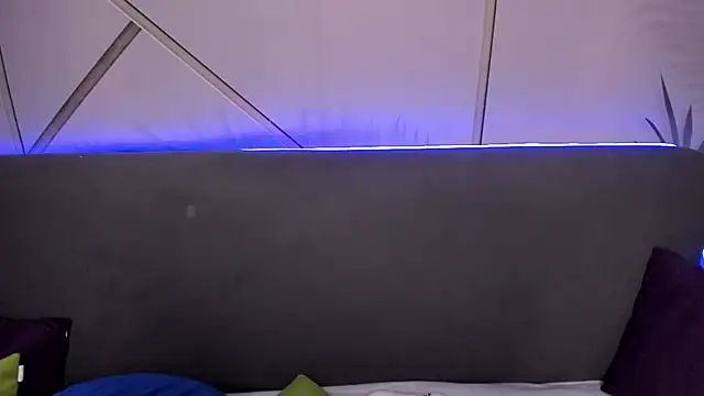 Eva  Blare online show from 10, 11, 2025